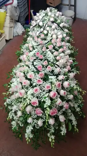 Cordoglio, Il Fioraio di Tamburella Claudio